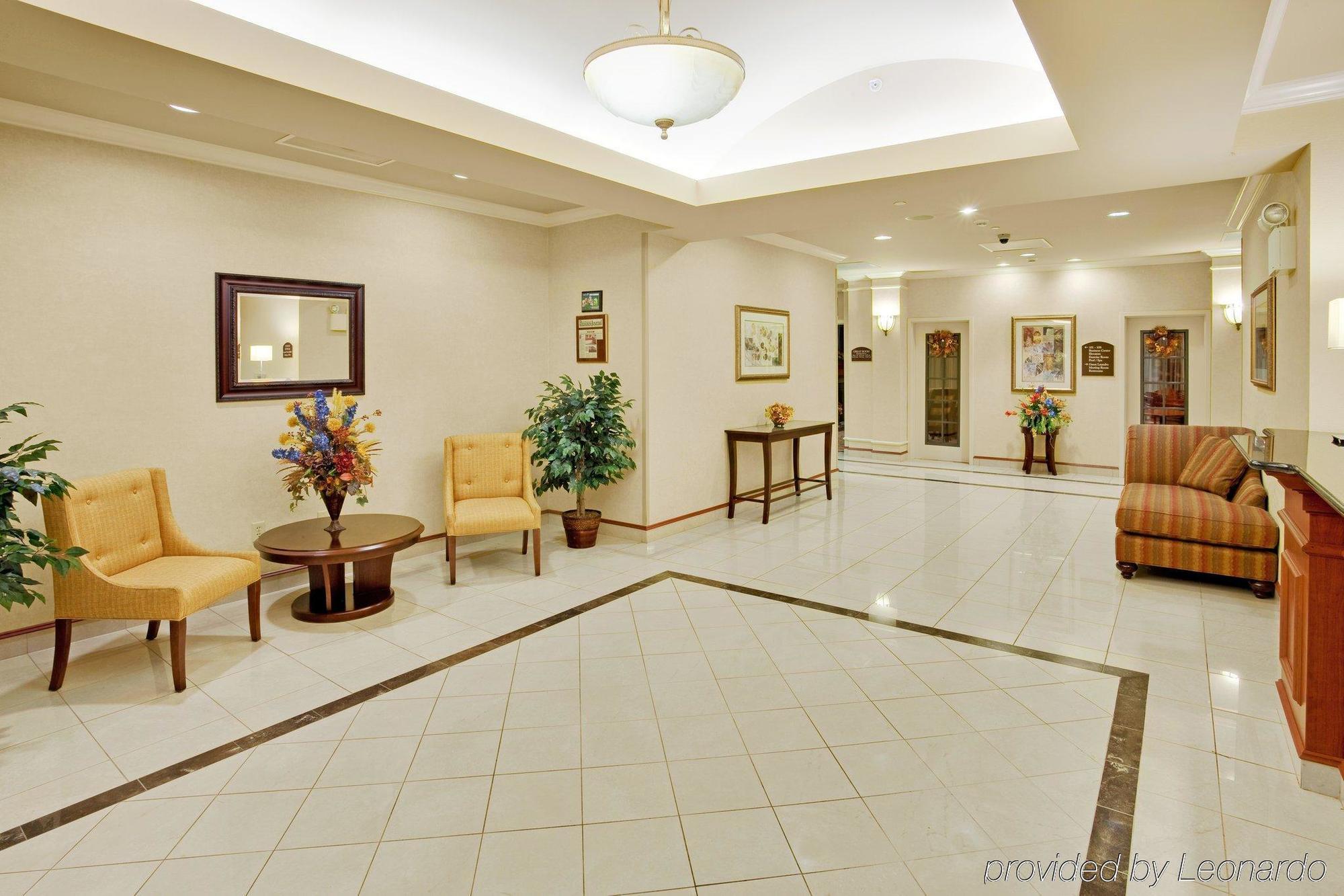 Holiday Inn Express Hotel & Suites Bethlehem By Ihg Bagian luar foto