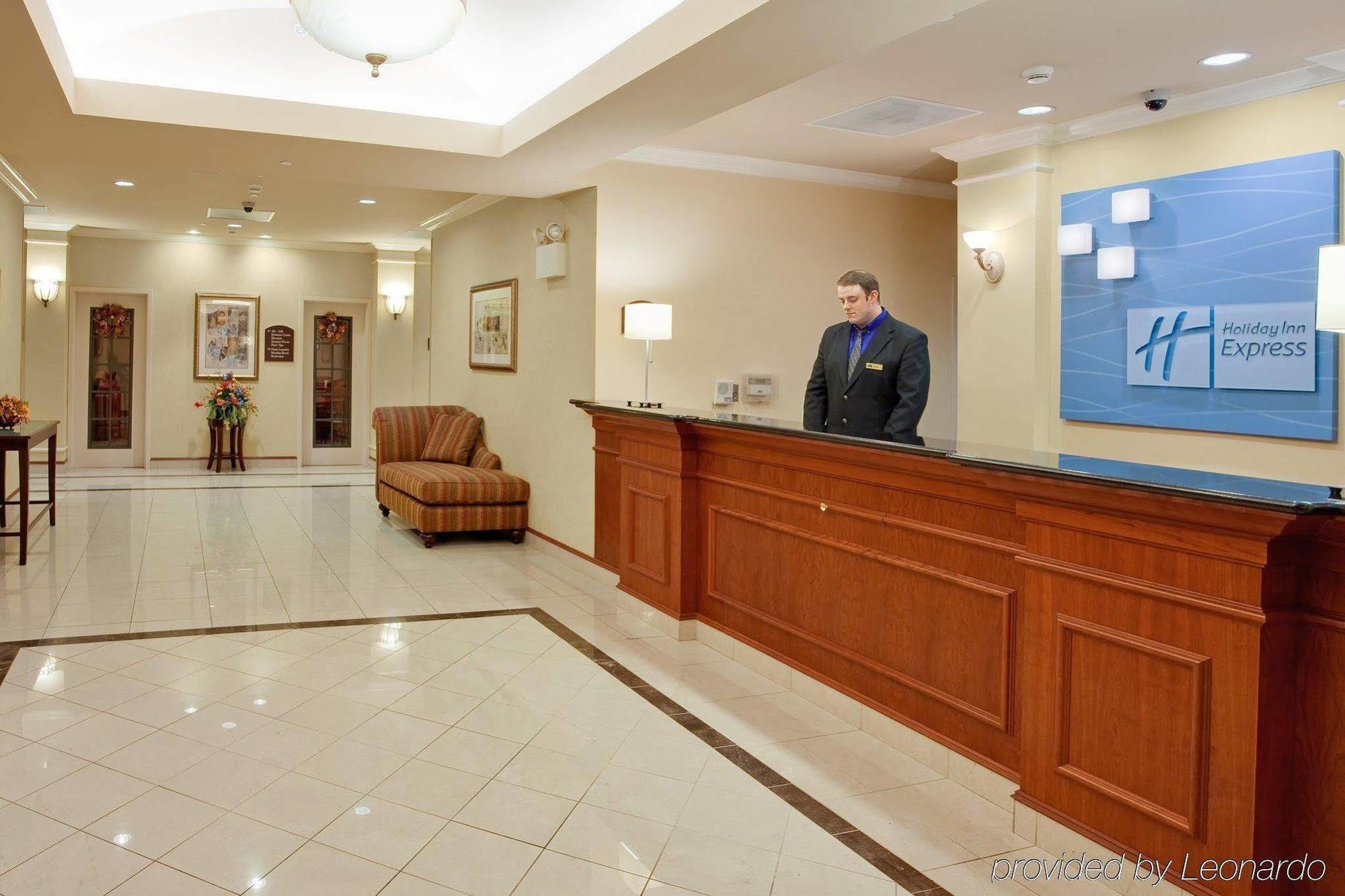 Holiday Inn Express Hotel & Suites Bethlehem By Ihg Bagian luar foto