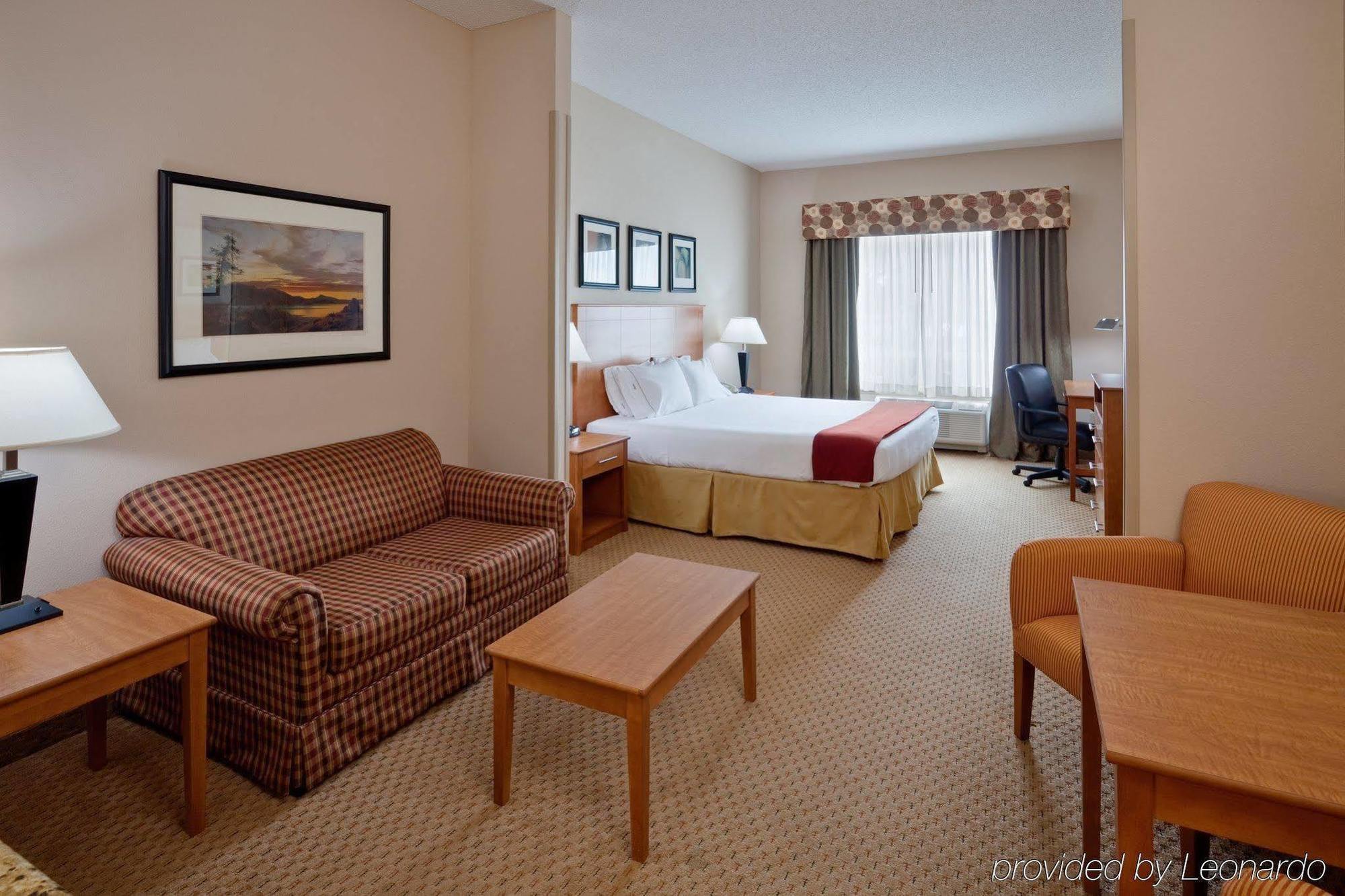 Holiday Inn Express Hotel & Suites Bethlehem By Ihg Bagian luar foto